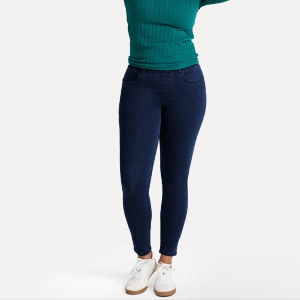 Betabrand Skinny-Leg 4-Pocket Yoga Denim‎ Indigo